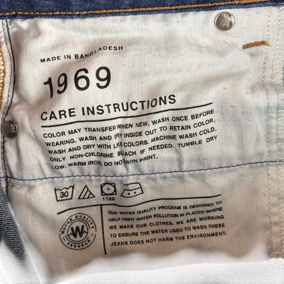 EUC GAP 1969 Women's Dark Indigo Real Straight Leg Jeans 30R - Picture 11 of 13